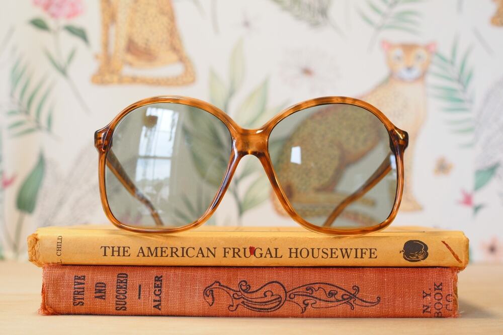 Vintage Sunglasses 1970s Samco Italy Retro Glam Grandma Chic Disco Beach NOS